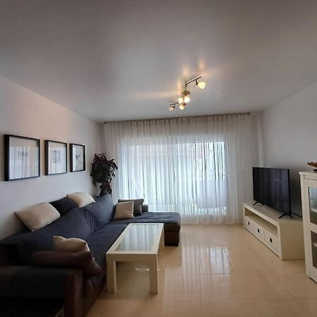 Шикарная Квартира На Первой Линии -Luxury Apartment On The First Line Sea トレビエハ エクステリア 写真
