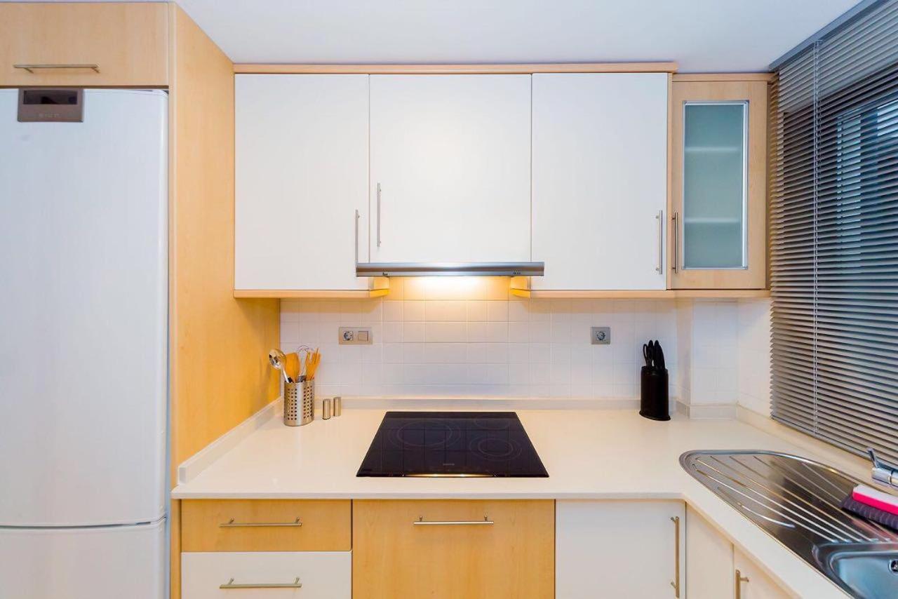 Шикарная Квартира На Первой Линии -Luxury Apartment On The First Line Sea トレビエハ エクステリア 写真